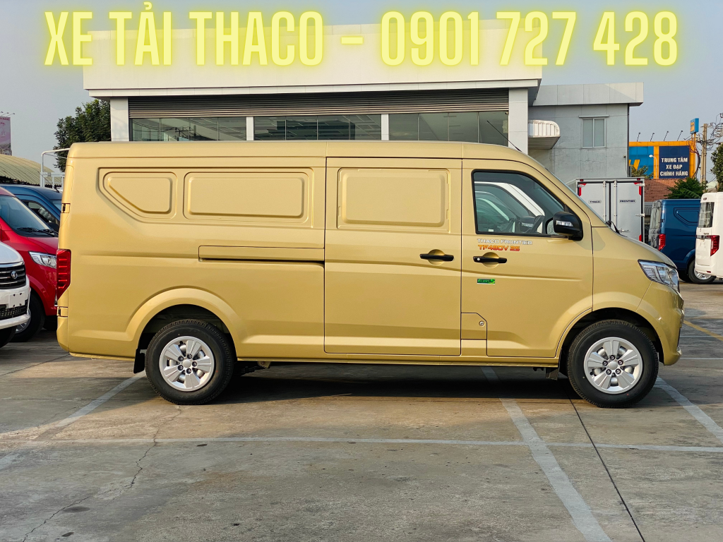 xe van thaco màu vàng đồng (1)